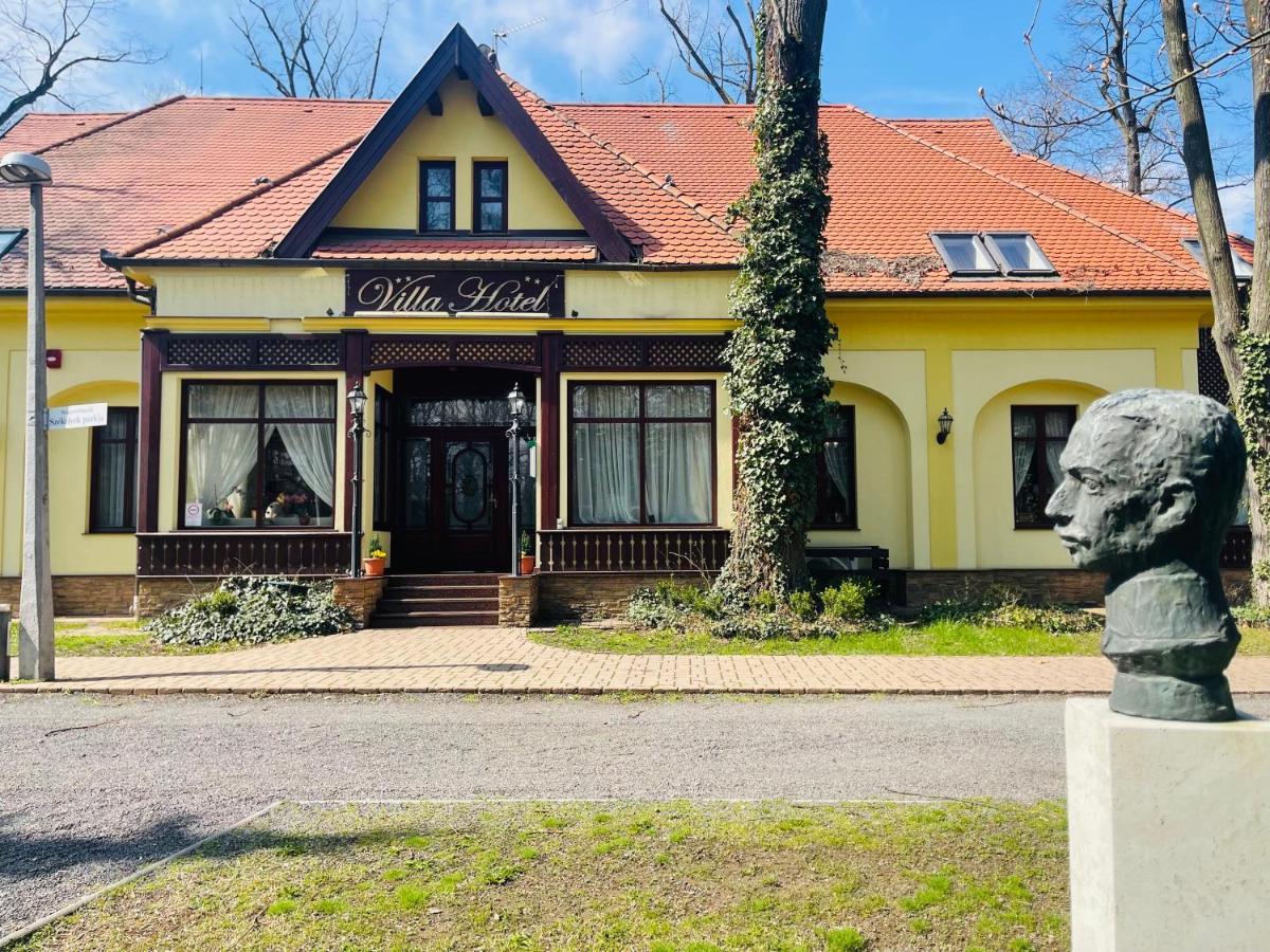 Villa Hotel Debrecen Eksteriør billede