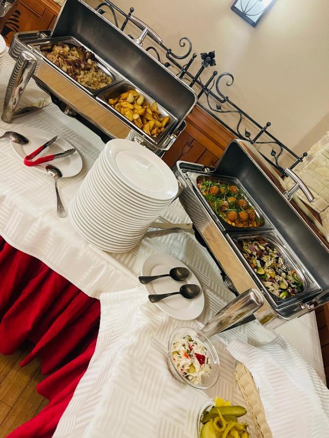 Villa Hotel Debrecen Eksteriør billede