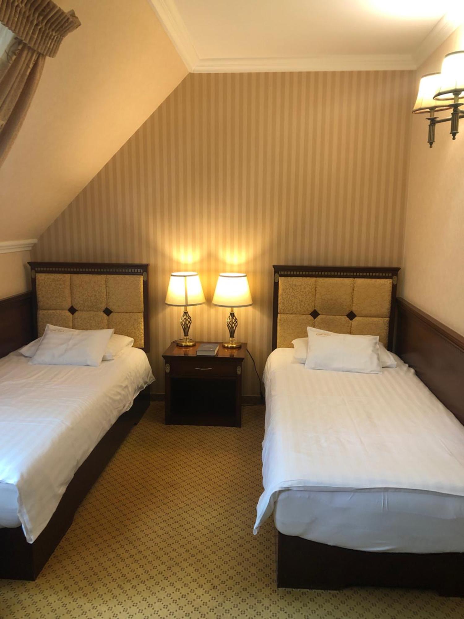 Villa Hotel Debrecen Eksteriør billede