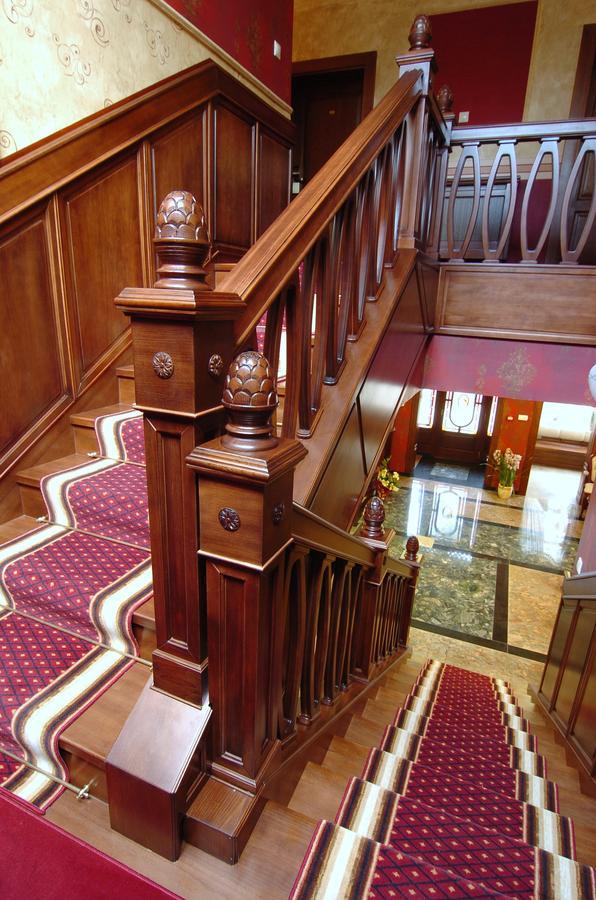 Villa Hotel Debrecen Eksteriør billede